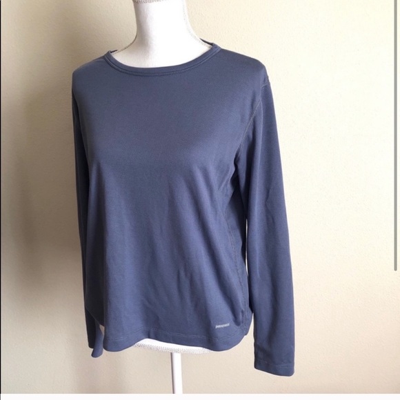 Patagonia Tops - Patagonia Capilene Top